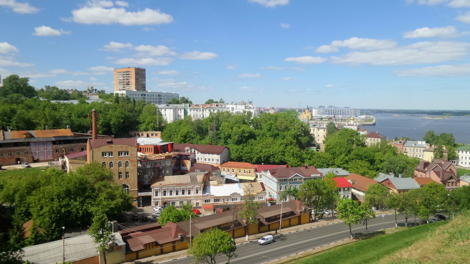 Познавательная квест-прогулка по Верхне-Волжской набережной