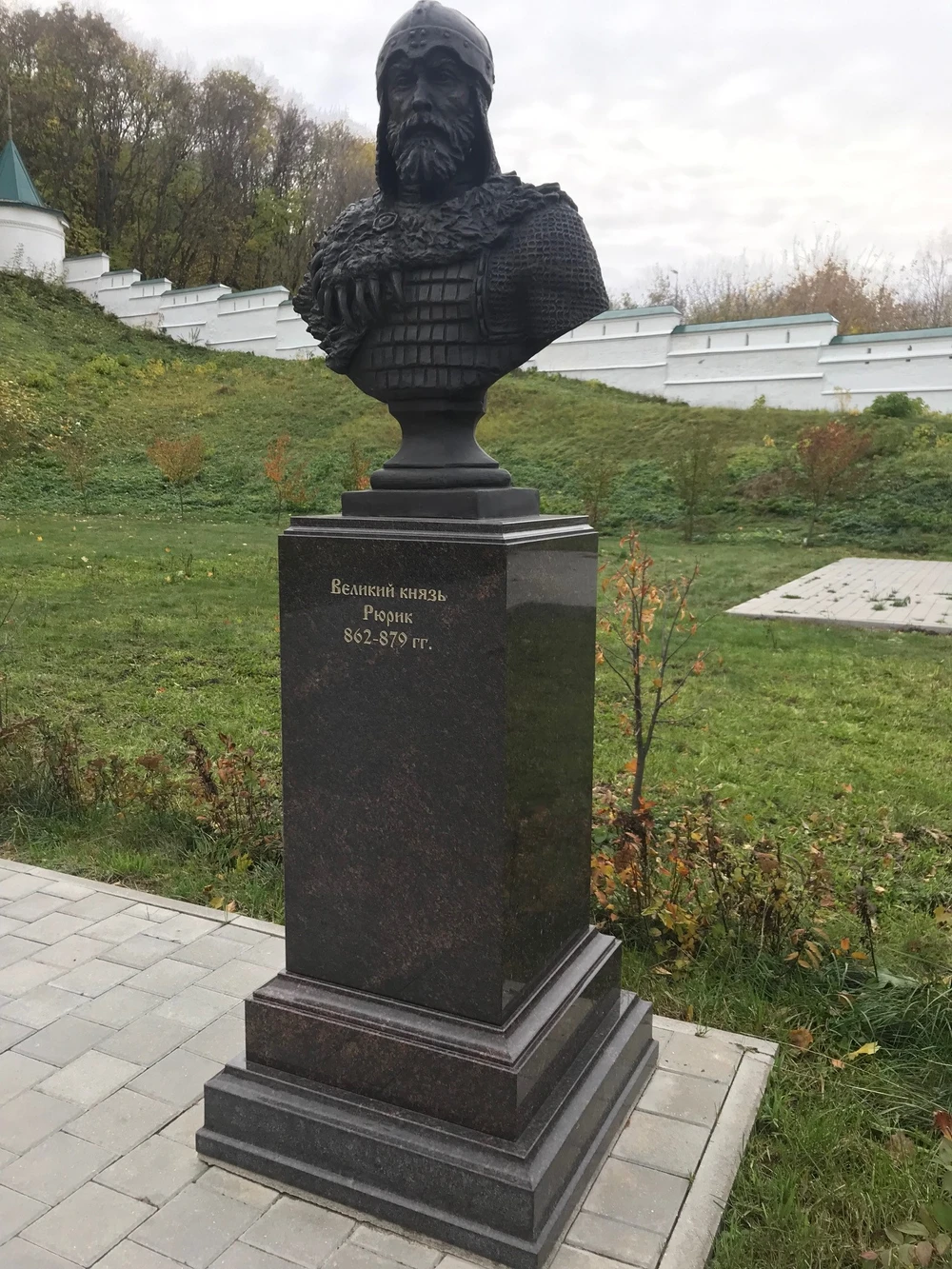 Уроки истории в Печерском монастыре: Рюриковичи и Романовы — фото 6
