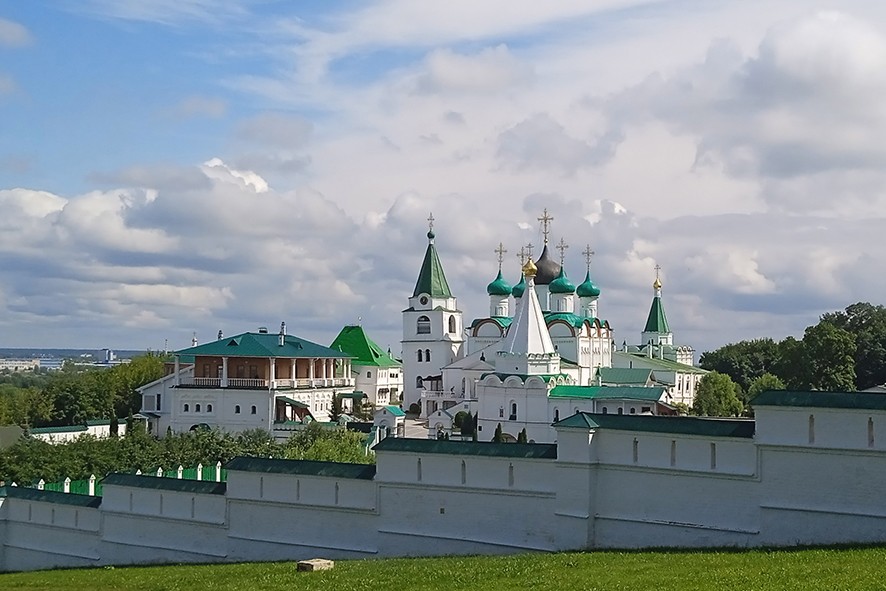 По стопам святого Макария: Желтоводский Макариев монастырь, ярмарка + канатка — фото 3