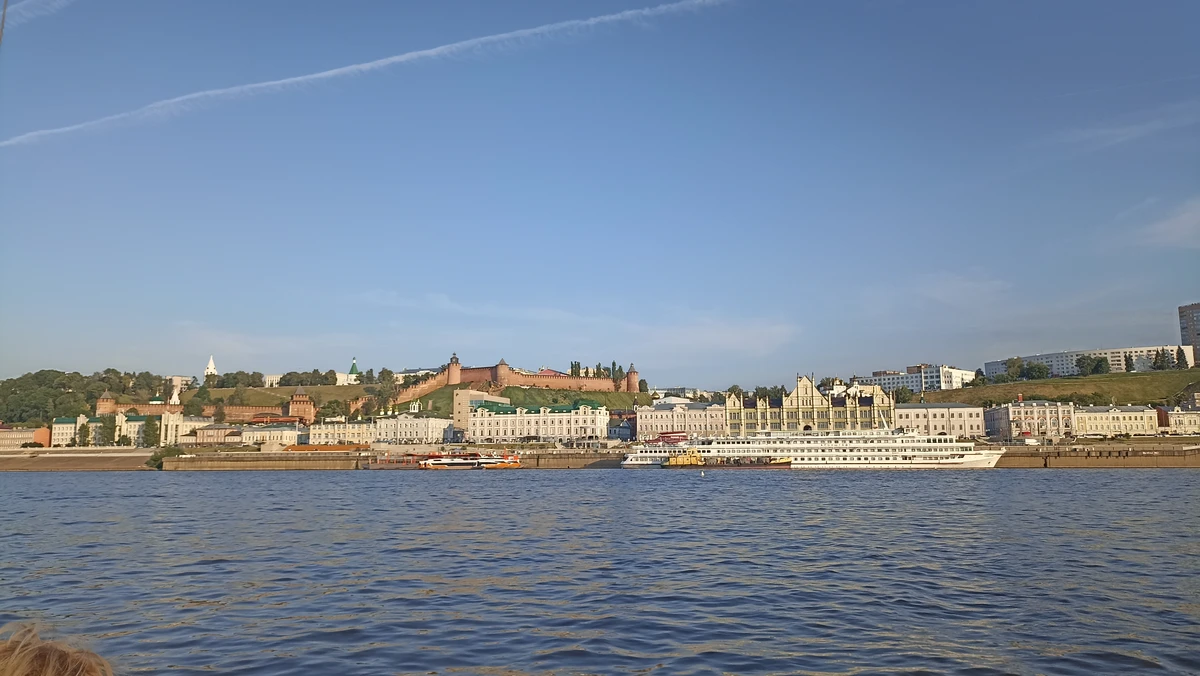 Прогулка на 9-метровой яхте в Нижнем Новгороде — фото 8